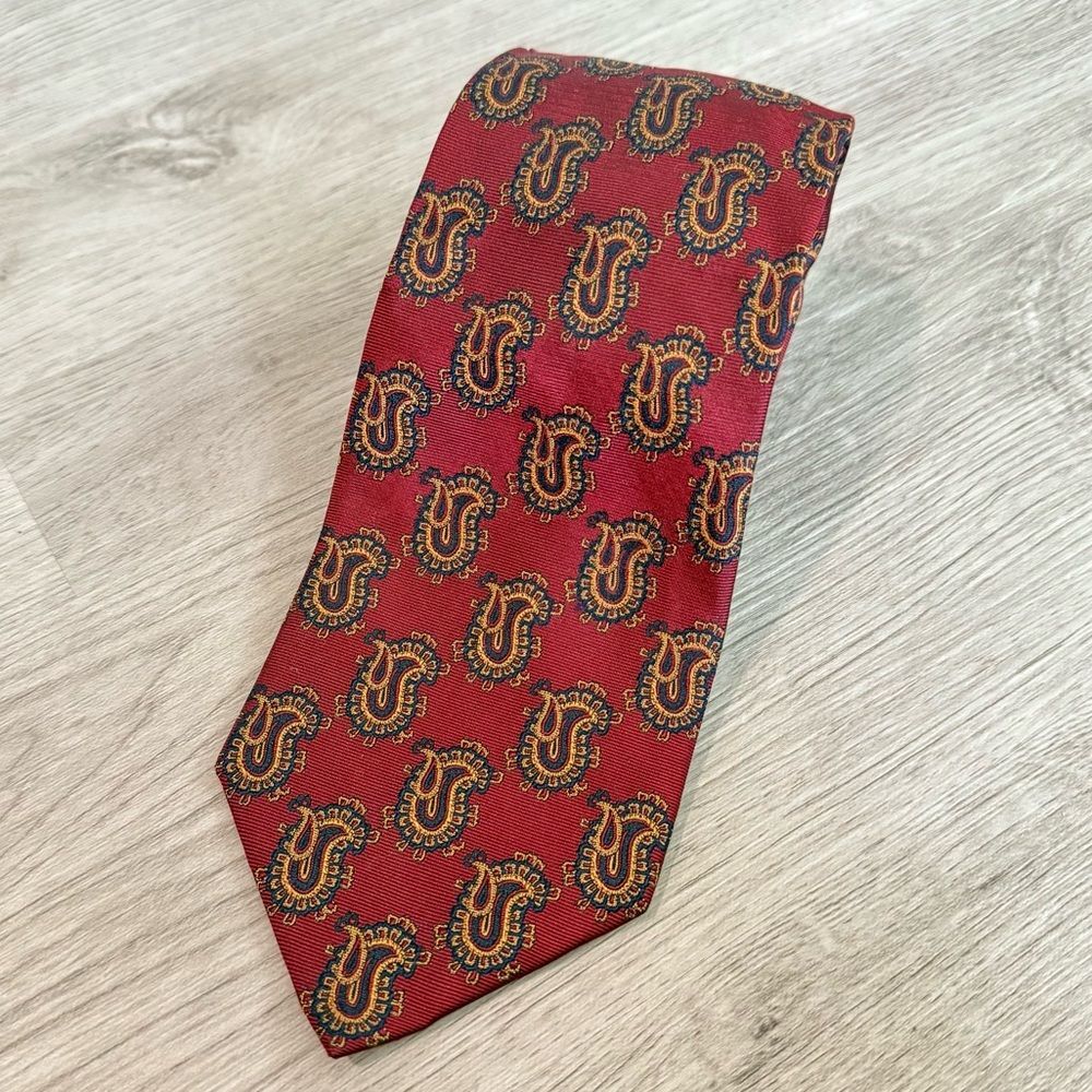 Tango Red Navy & Gold Paisley Print 100% Silk Neck Tie